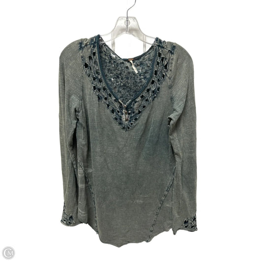 Top Long Sleeve By Free People In Grey, Size: L