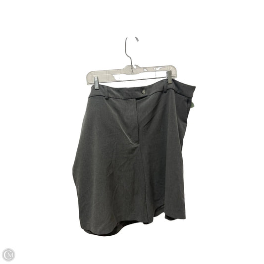Shorts By Old Navy In Grey, Size: 22