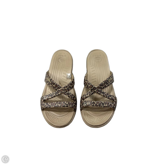 Sandals Heels Platform By Crocs In Animal Print, Size: 9