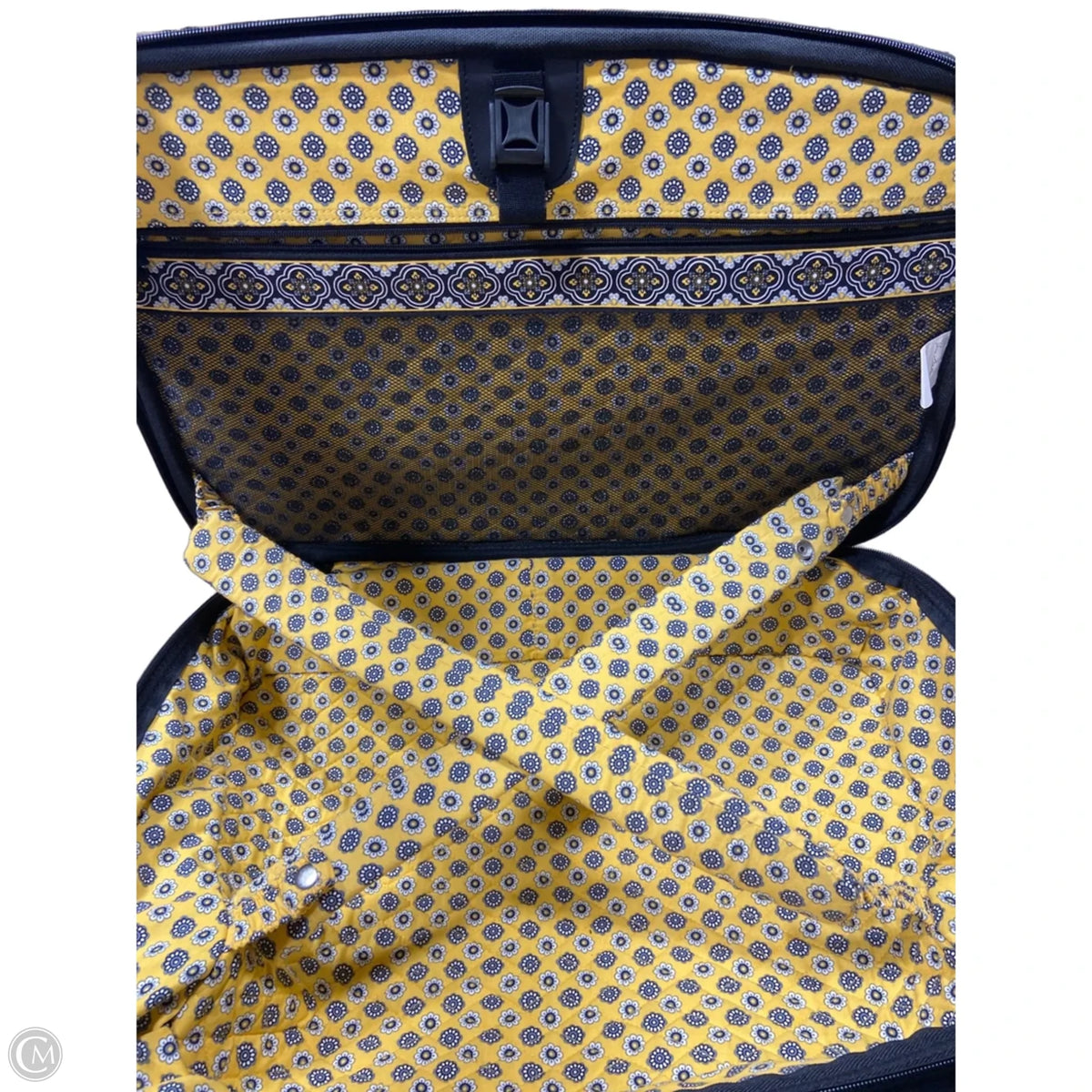 Luggage By Vera Bradley, Size: Large