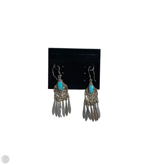 Earrings Dangle/drop By Clothes Mentor, Size: 2