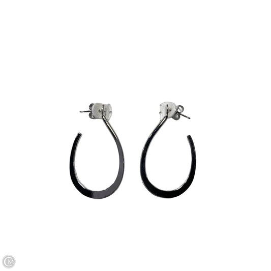 Earrings Hoop By Clothes Mentor, Size: 1
