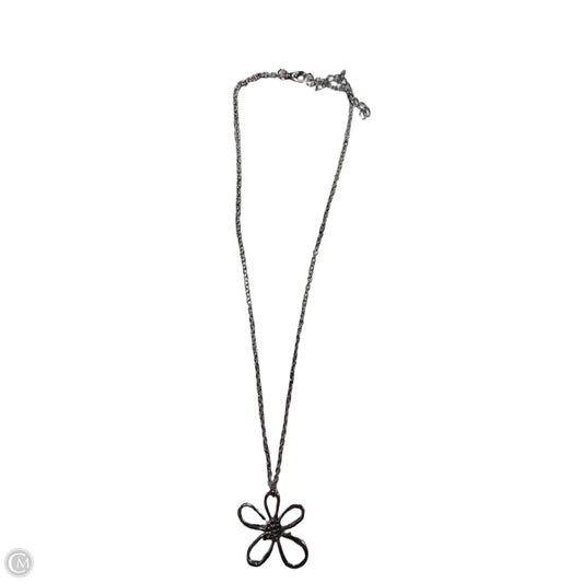 Necklace Chain By Clothes Mentor, Size: 1