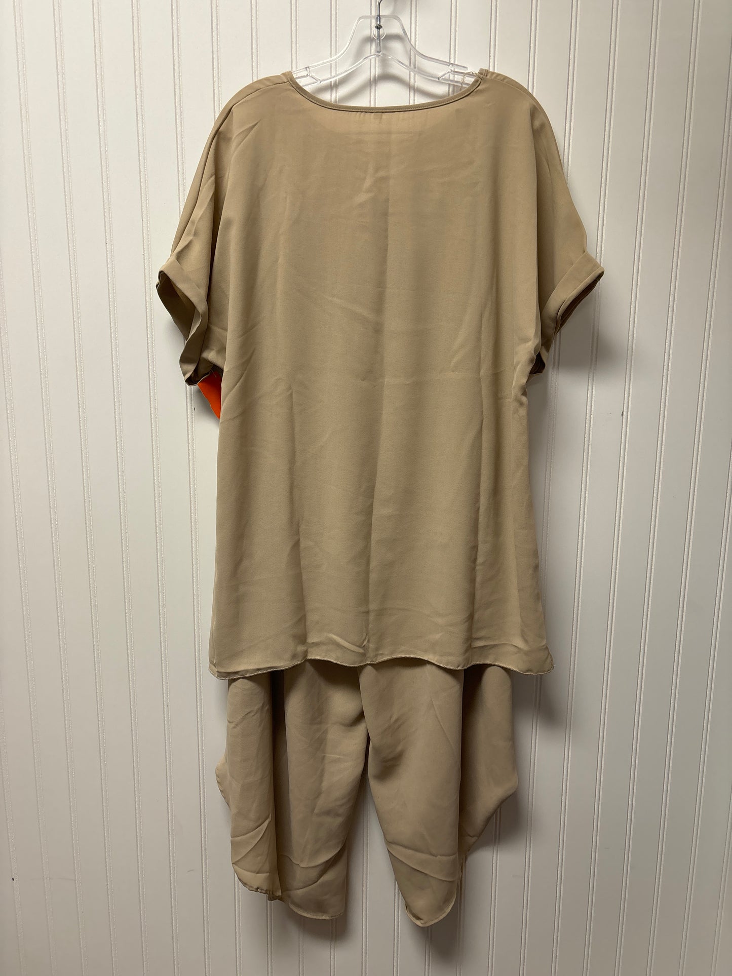 Pants Set 2pc By Clothes Mentor In Tan, Size: 2x