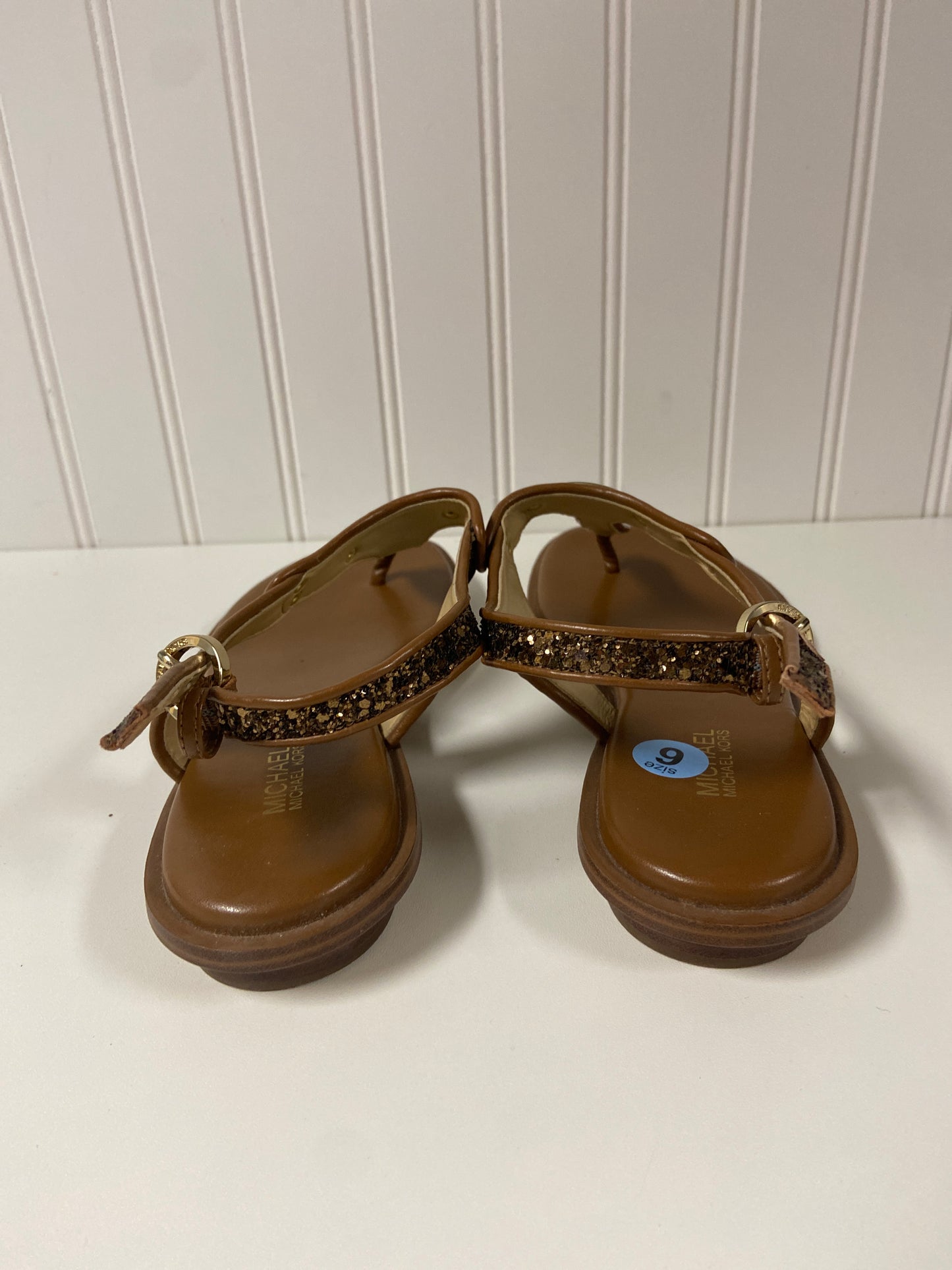 Tan Sandals Flats Michael By Michael Kors, Size 6