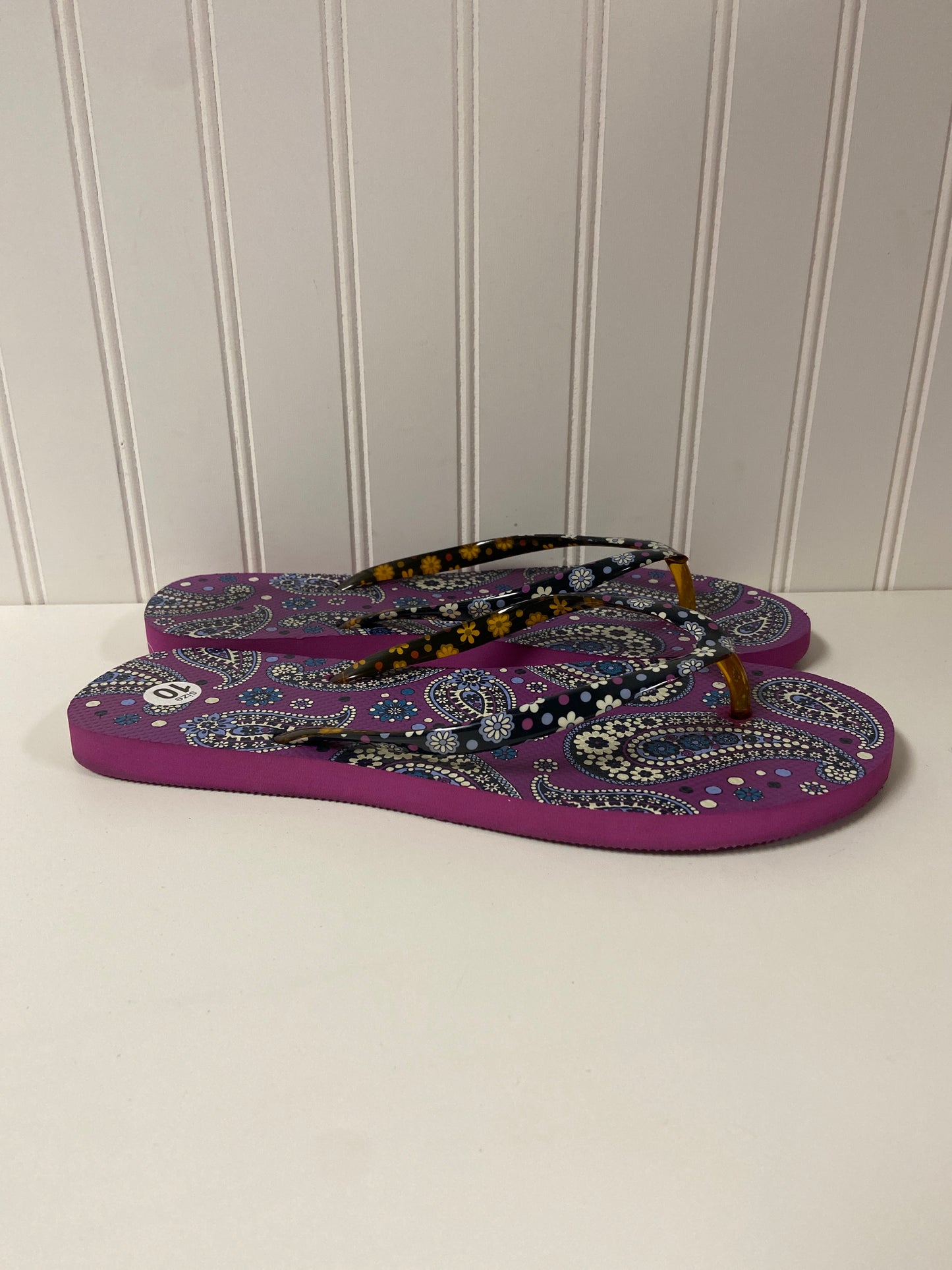 Sandals Flip Flops By Vera Bradley In Purple, Size: 10