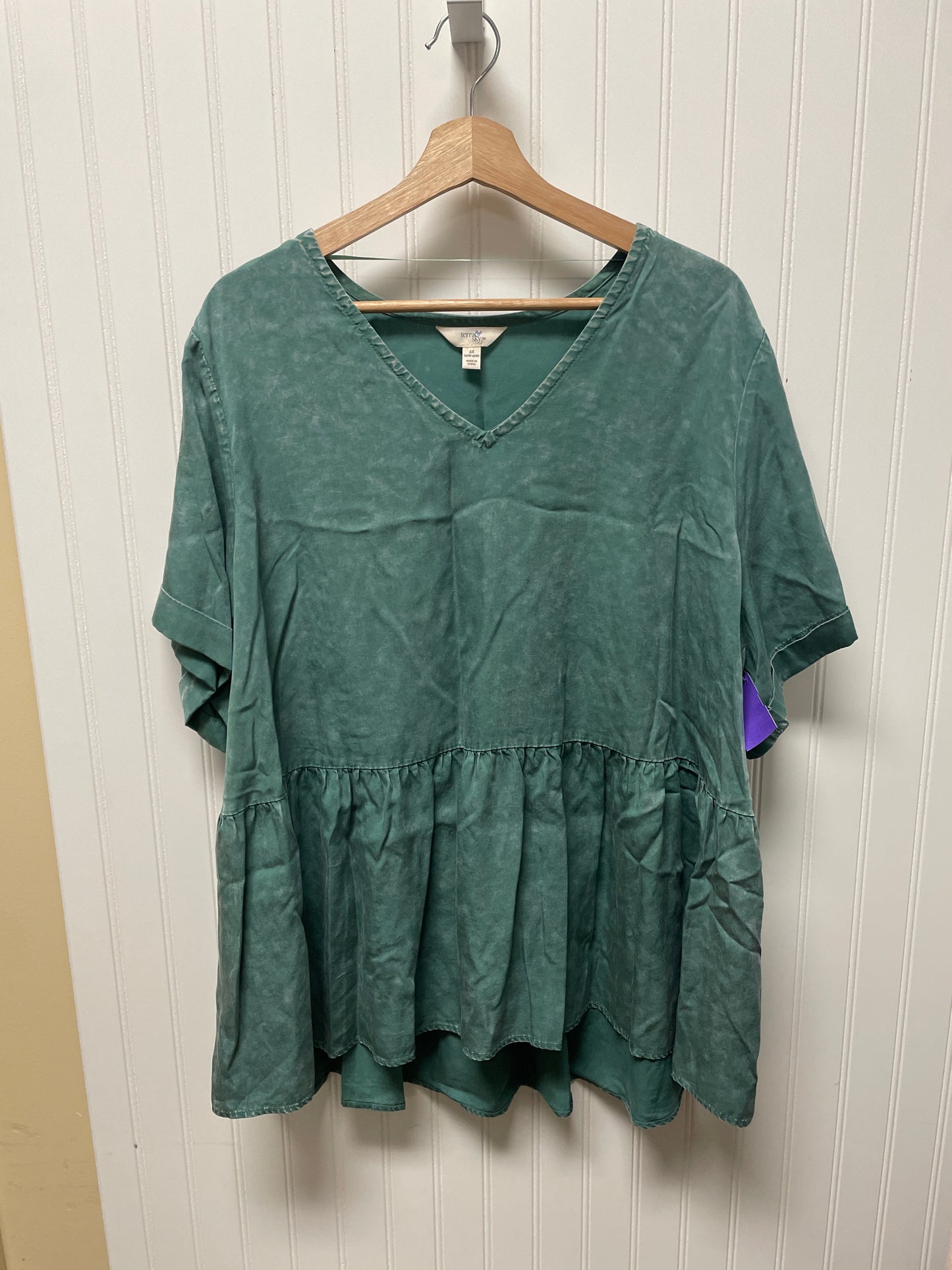 Green Top Short Sleeve Terra & Sky, Size 2x