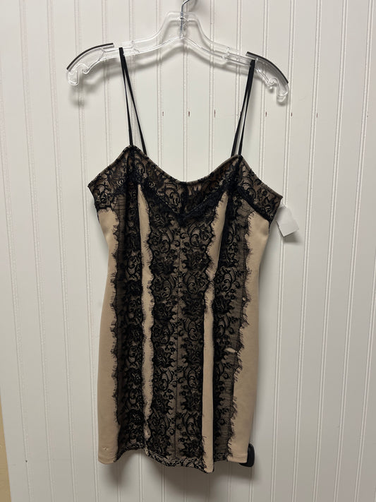 Dress Party Short By Clothes Mentor In Black & Cream, Size: M