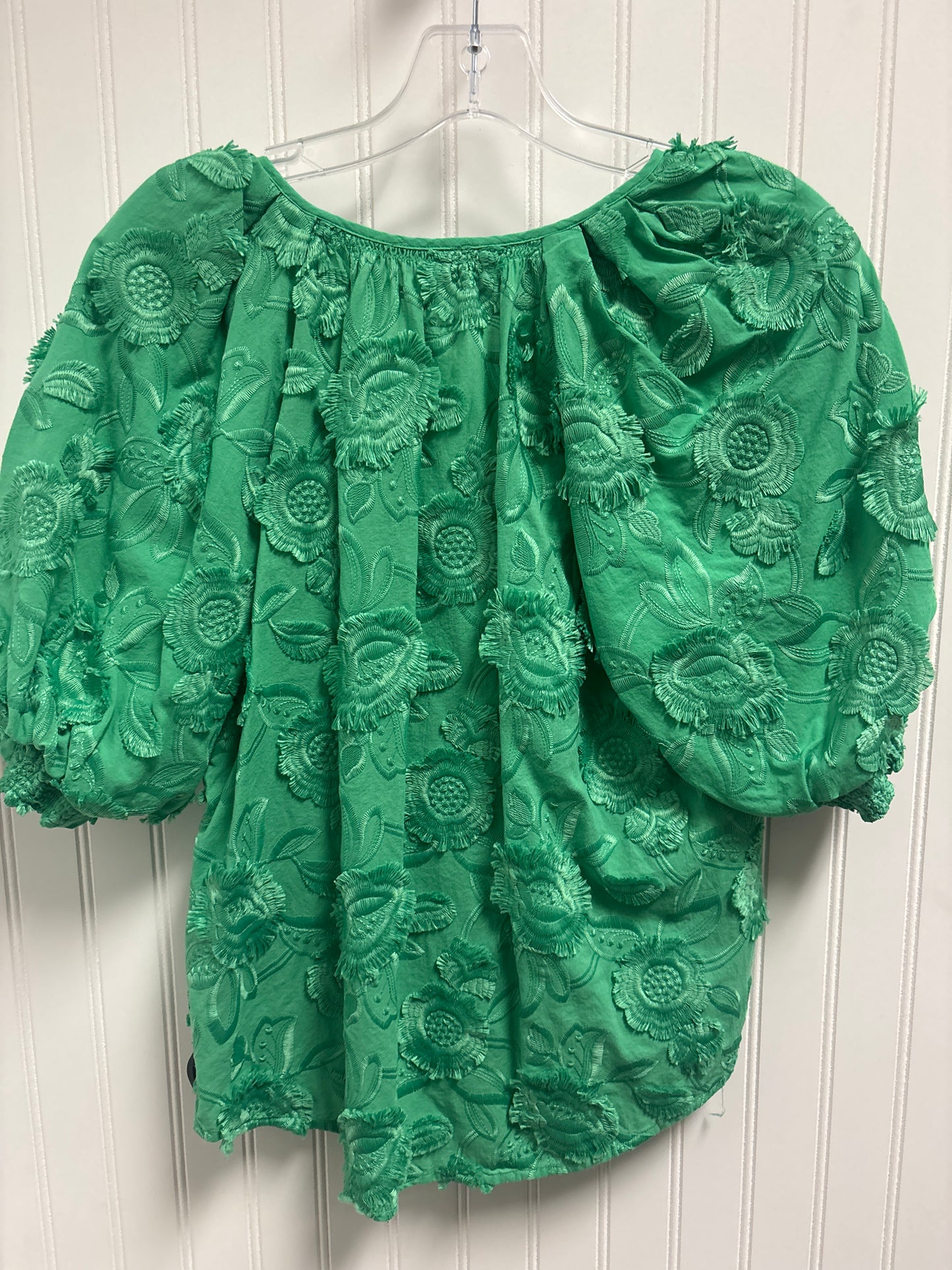 Top Short Sleeve By Chicos In Green, Size: M