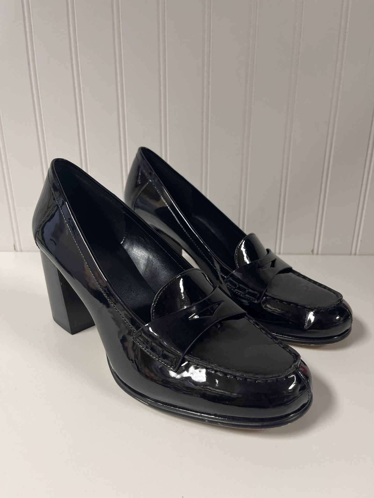 Shoes Designer By Michael Kors In Black, Size: 10.5