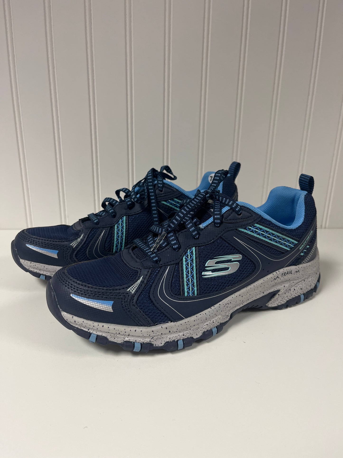 Shoes Athletic By Skechers In Blue, Size: 7.5