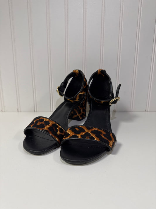 Shoes Designer By Michael Kors In Animal Print, Size: 6.5