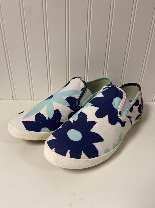 Shoes Flats By Cmb In Blue & White, Size: 9.5