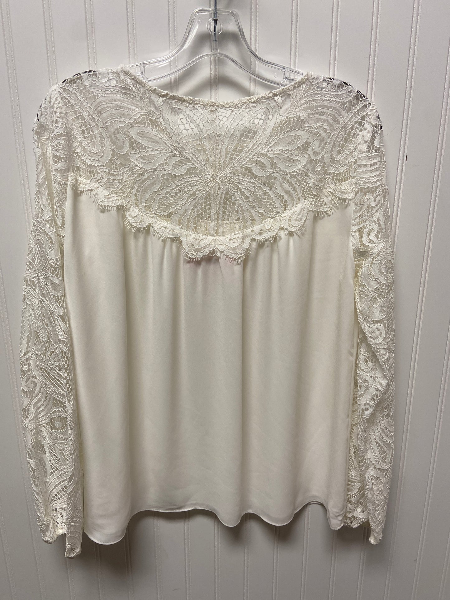 Top Long Sleeve Designer By Lilly Pulitzer In Cream, Size: M