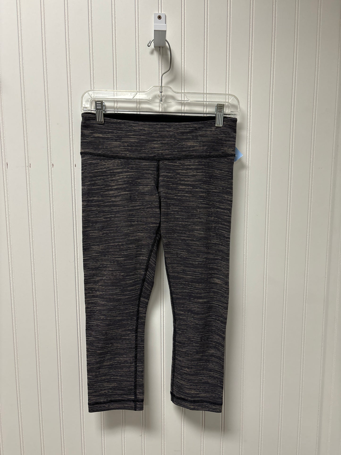 Athletic Leggings Capris By Lululemon In Grey, Size: S