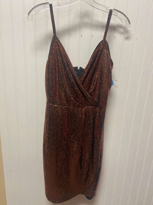 Dress Party Short By Guess In Brown, Size: M