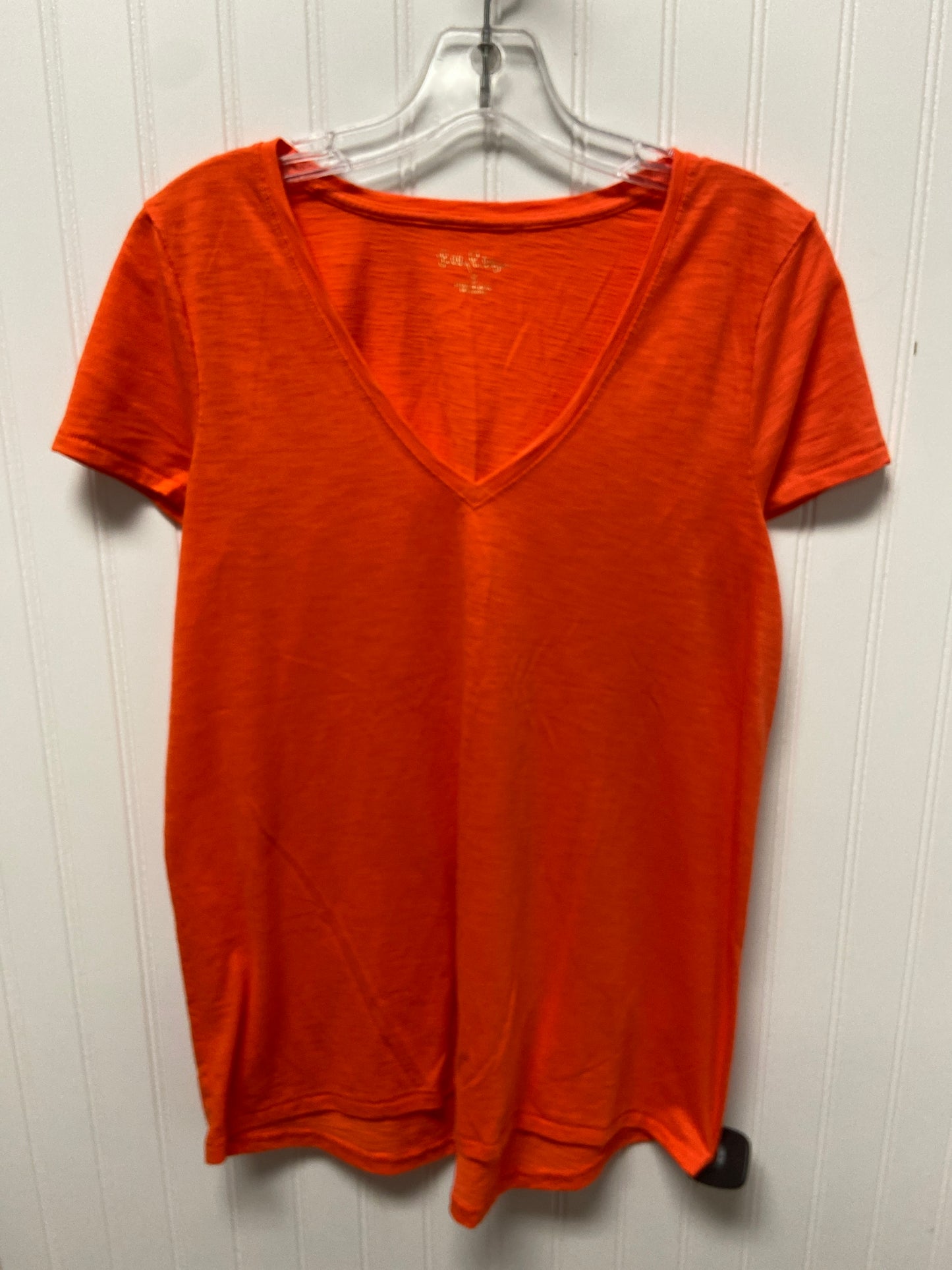 Top Short Sleeve Designer By Lilly Pulitzer In Orange, Size: S