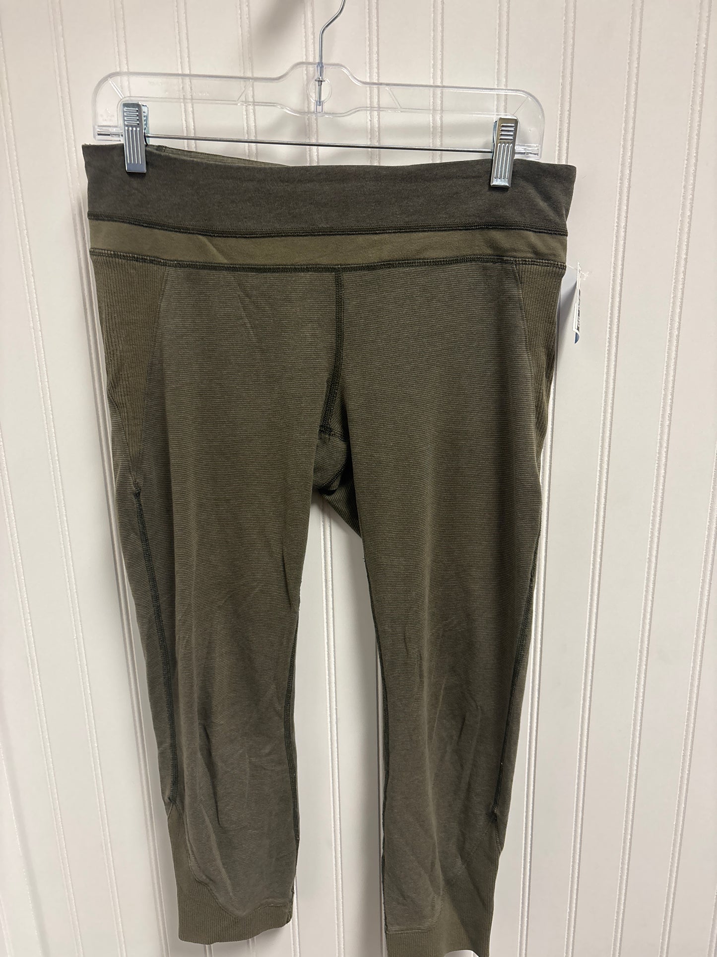 Athletic Leggings Capris By Lululemon In Green, Size: M