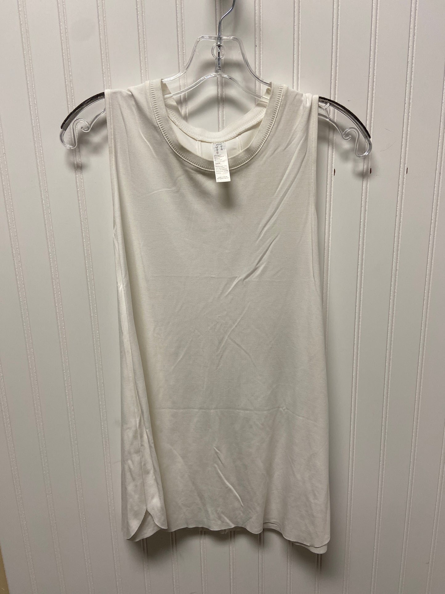 Top Sleeveless Basic By Spanx In White, Size: Xs