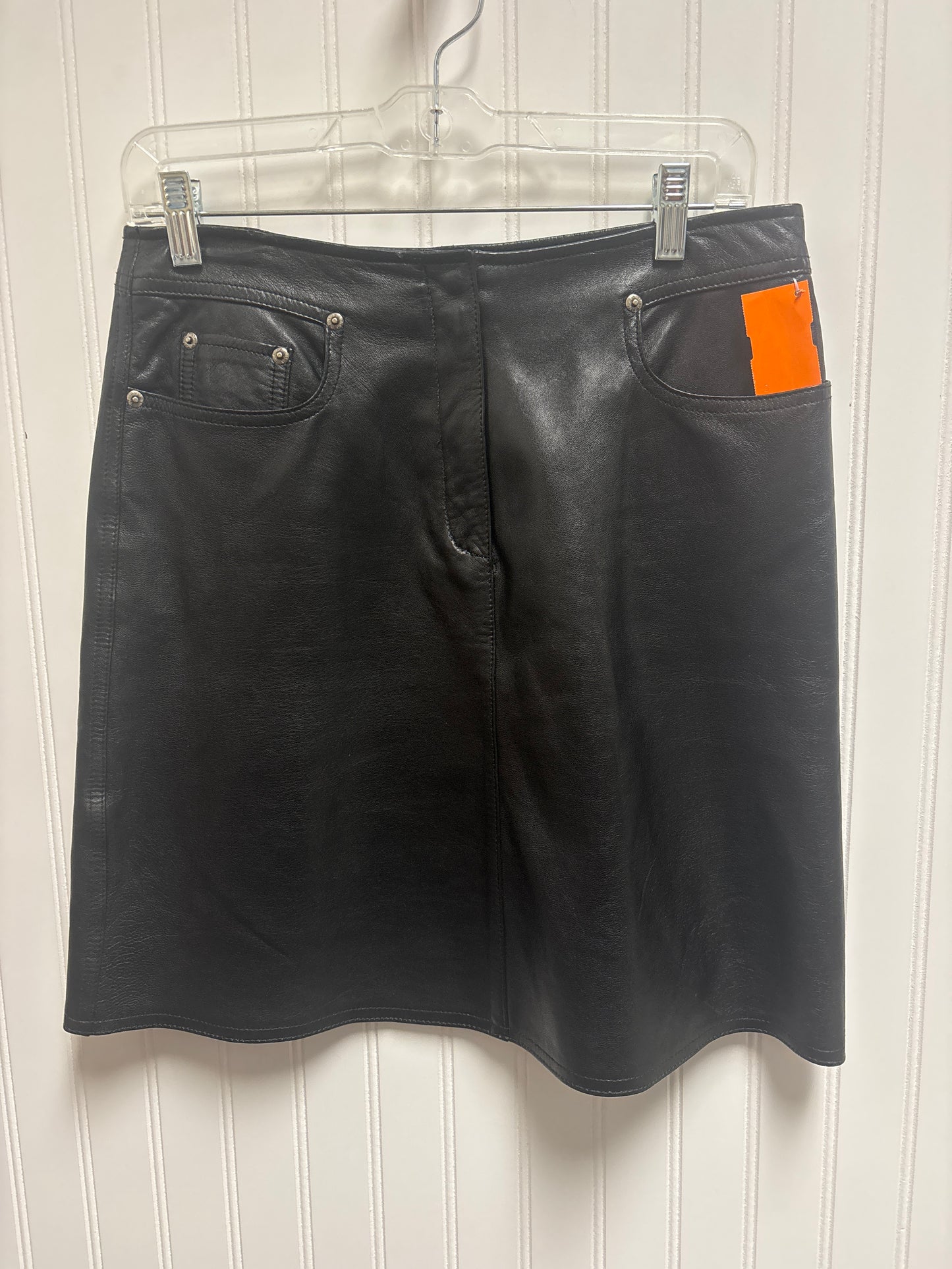 Skirt Mini & Short By Anne Klein In Black, Size: 6