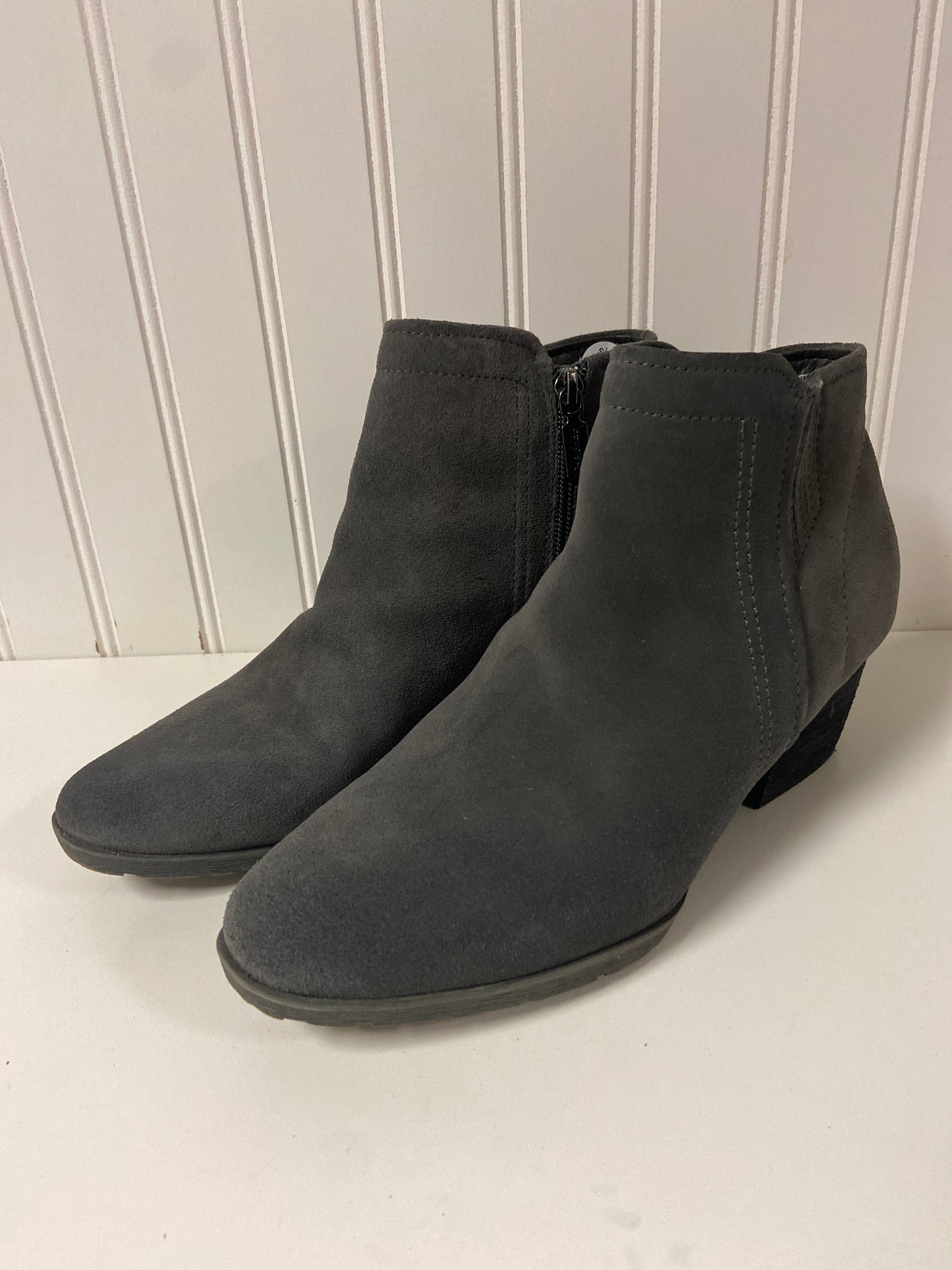 Boots Ankle Heels By Blondo In Grey, Size: 8