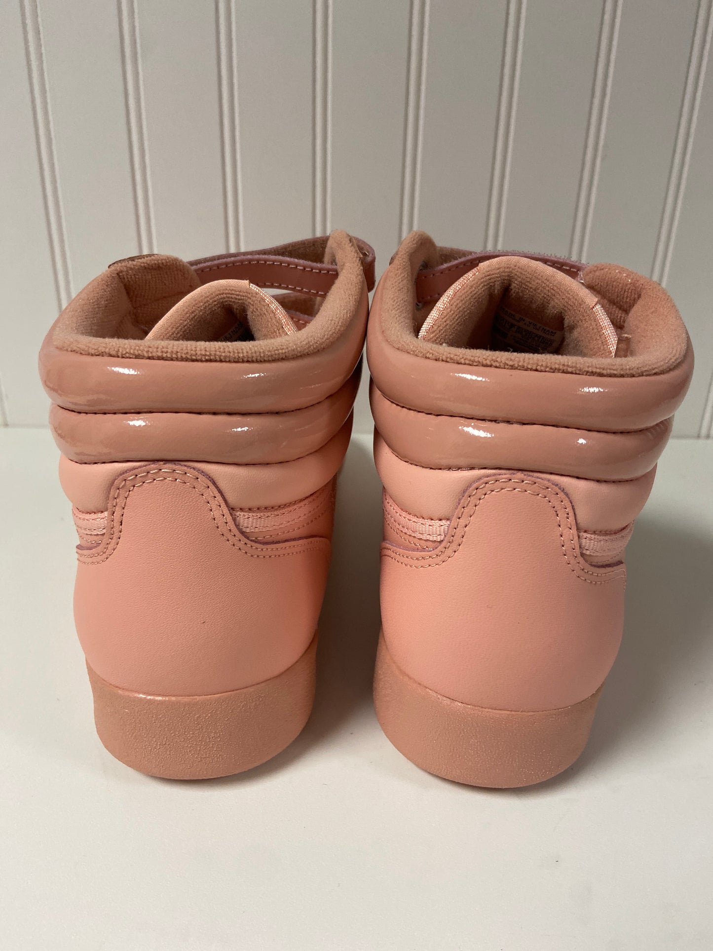 Shoes Sneakers By Reebok In Pink, Size: 9.5