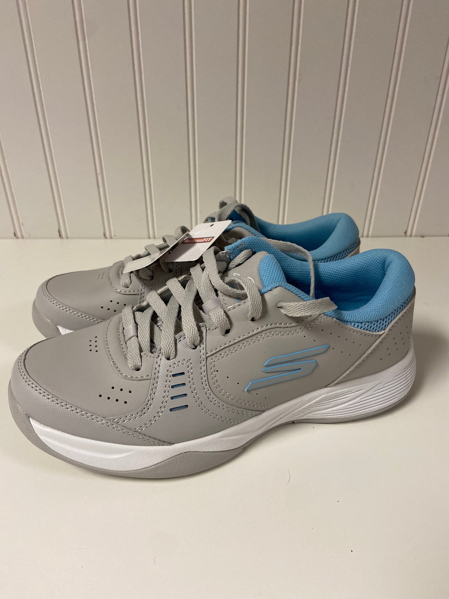 Shoes Athletic By Skechers In Grey, Size: 6.5