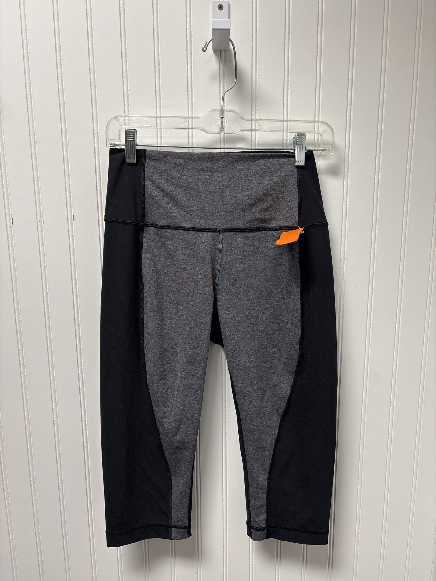 Athletic Leggings Capris By Lululemon  Size: M