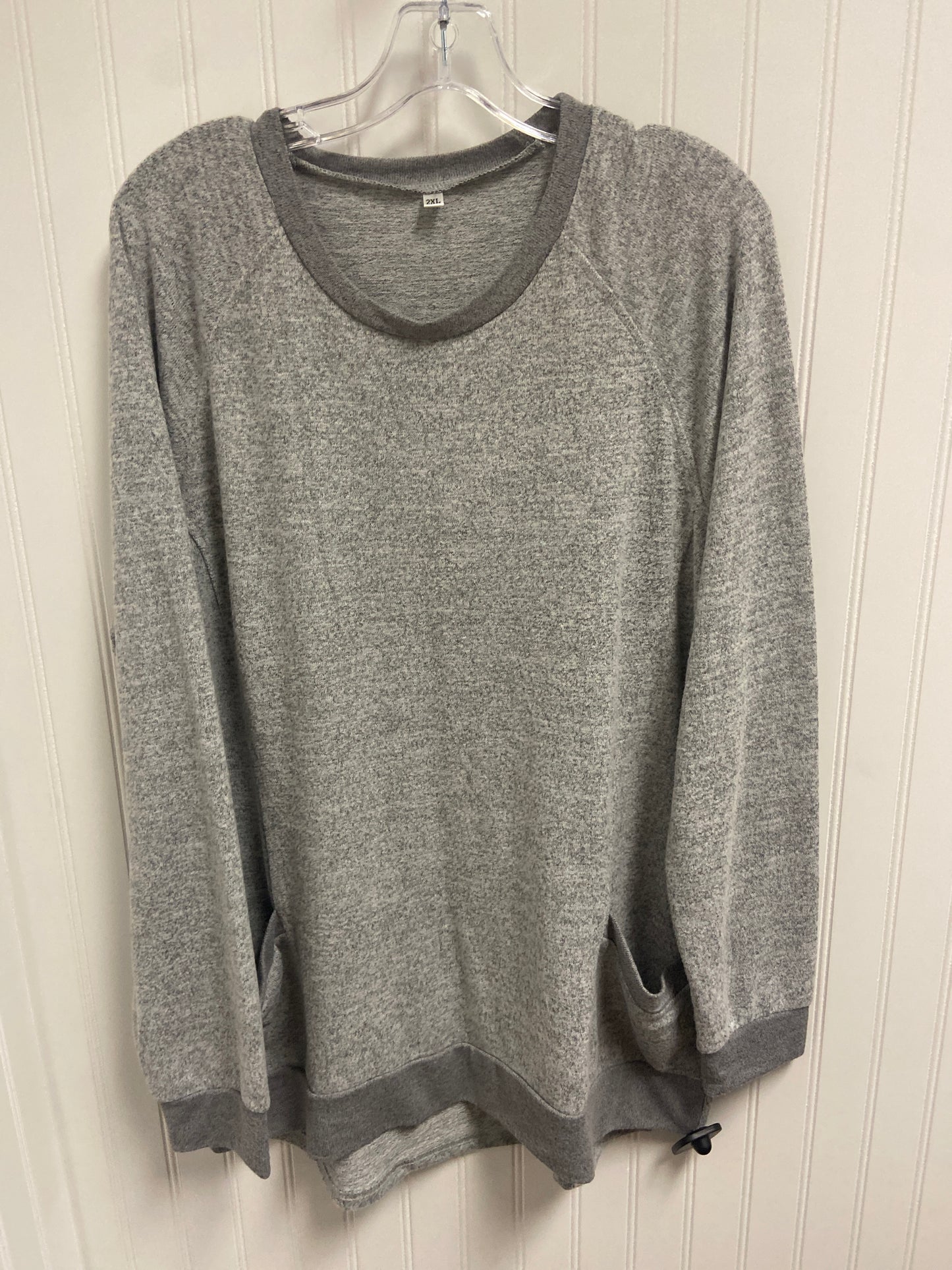 Top Long Sleeve Basic By Clothes Mentor In Grey, Size: 2x