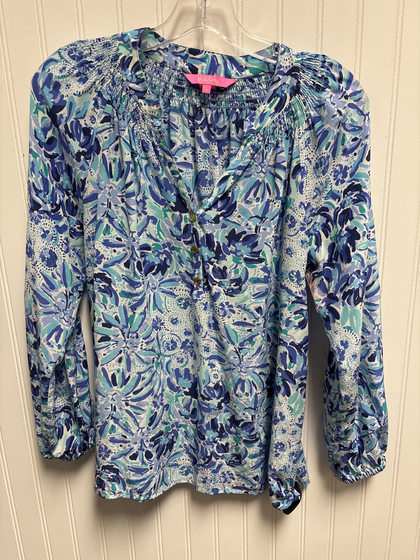 Top Long Sleeve Designer By Lilly Pulitzer  Size: S