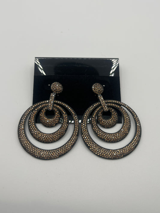 Earrings Hoop By Clothes Mentor, Size: 1