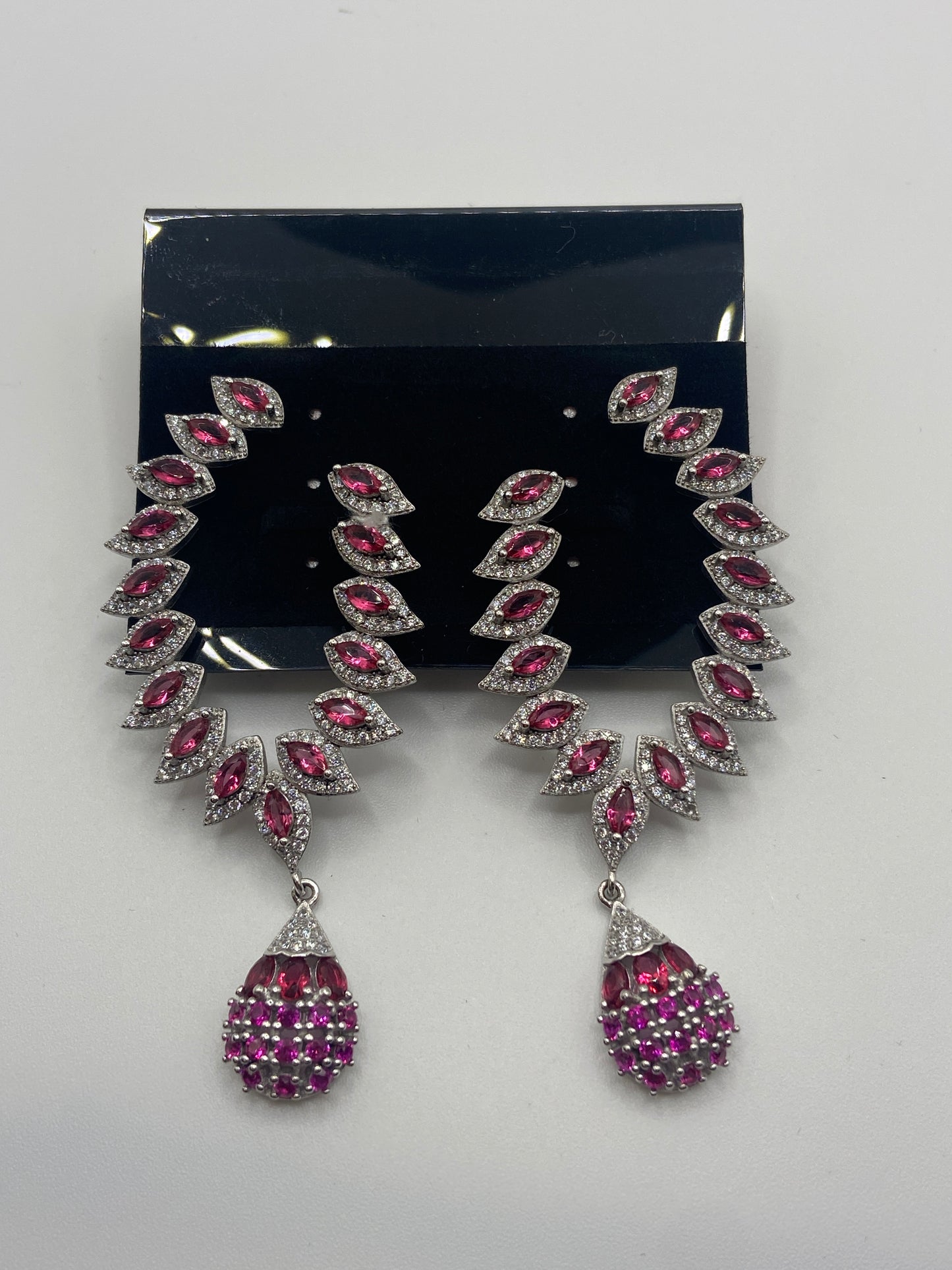 Earrings Statement By Clothes Mentor, Size: 1