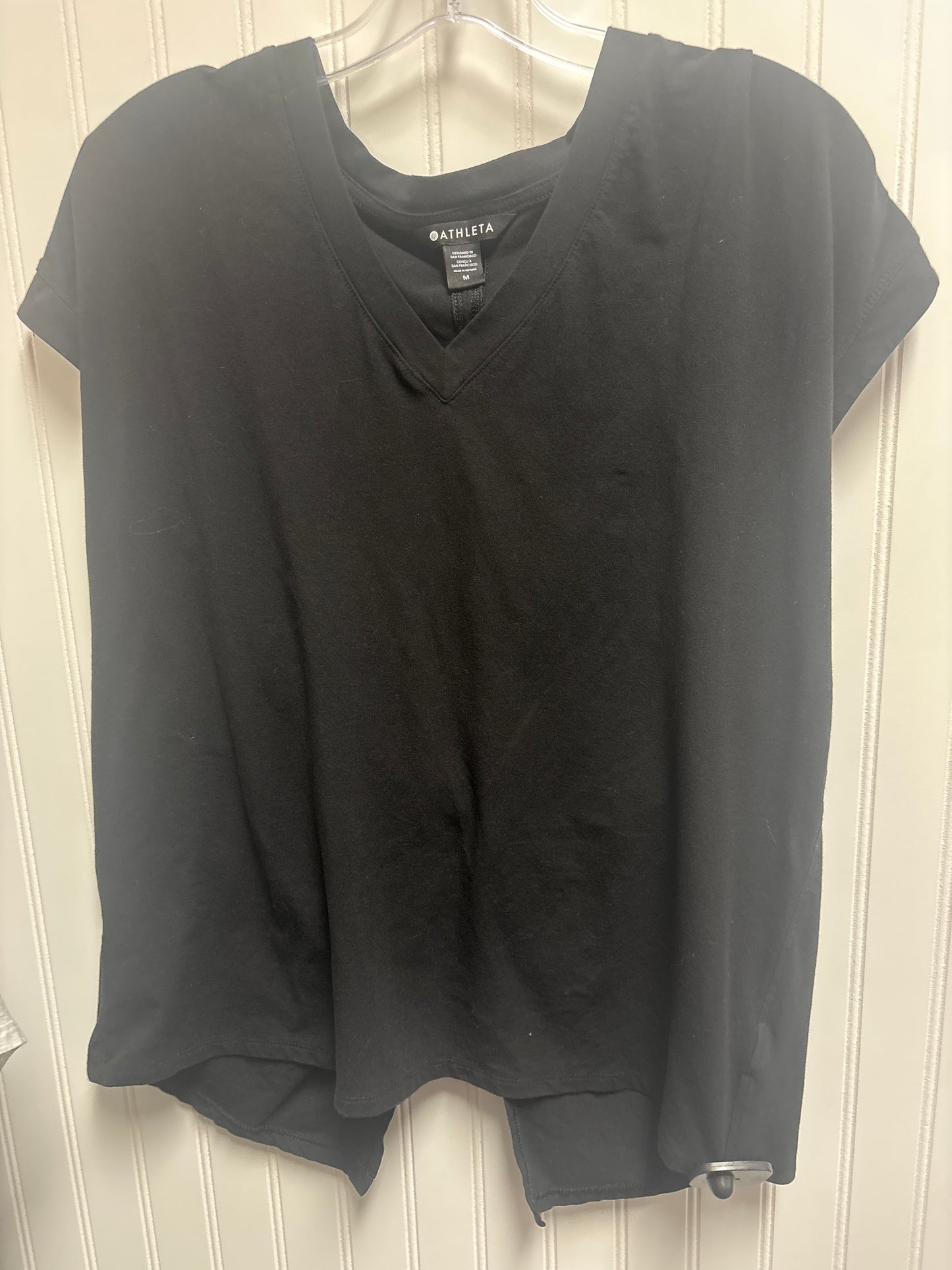 Athletic Top Short Sleeve By Athleta In Black, Size: M