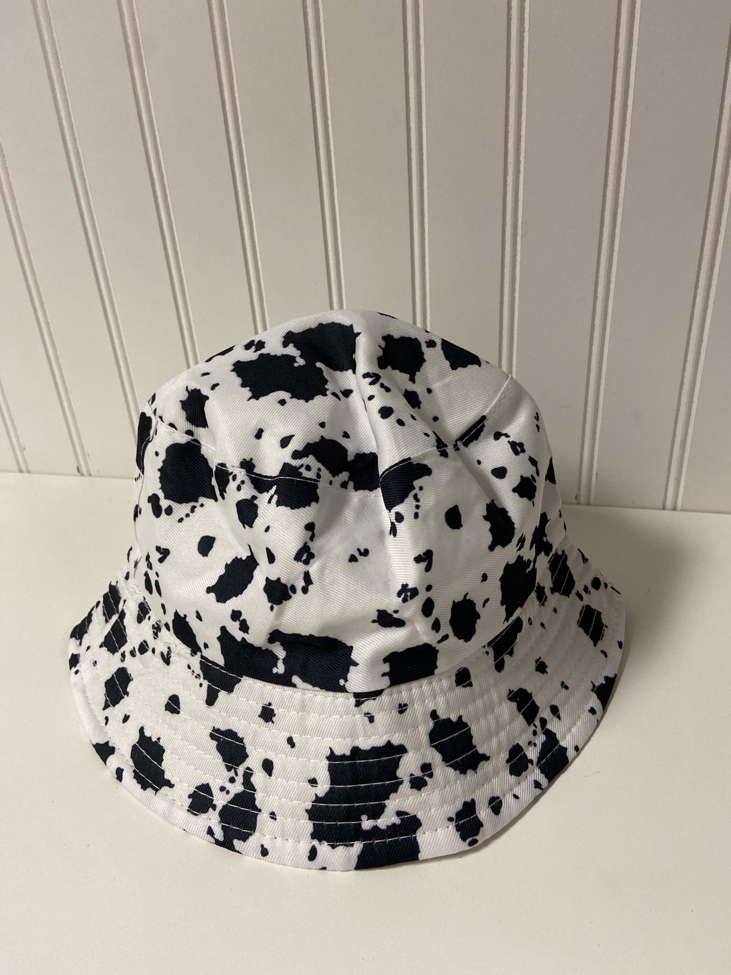 Hat Bucket By Clothes Mentor