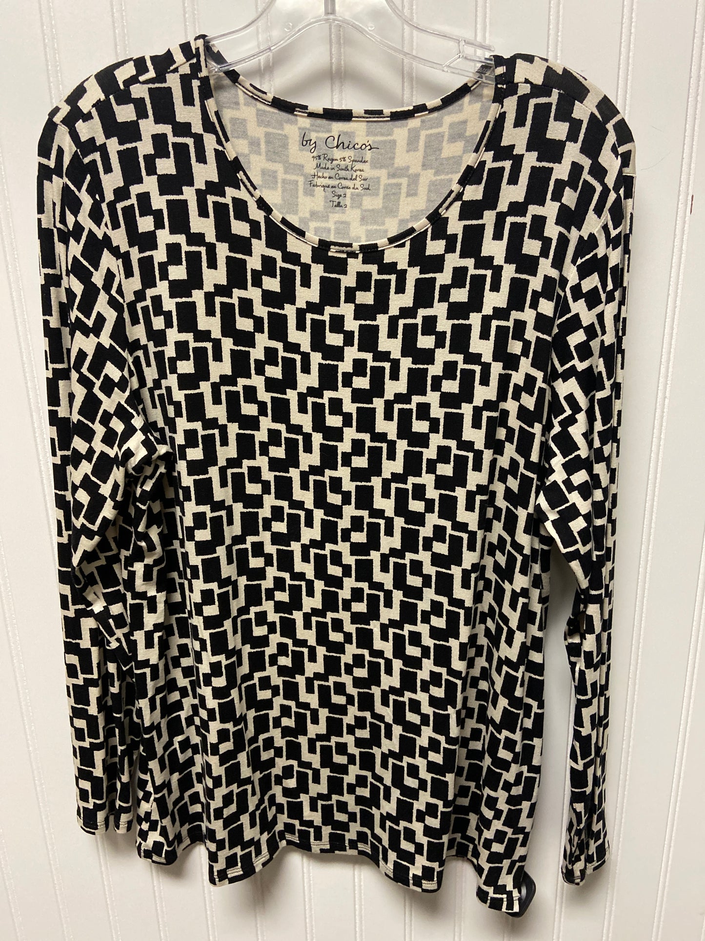 Top Long Sleeve Basic By Chicos In Black & Cream, Size: L