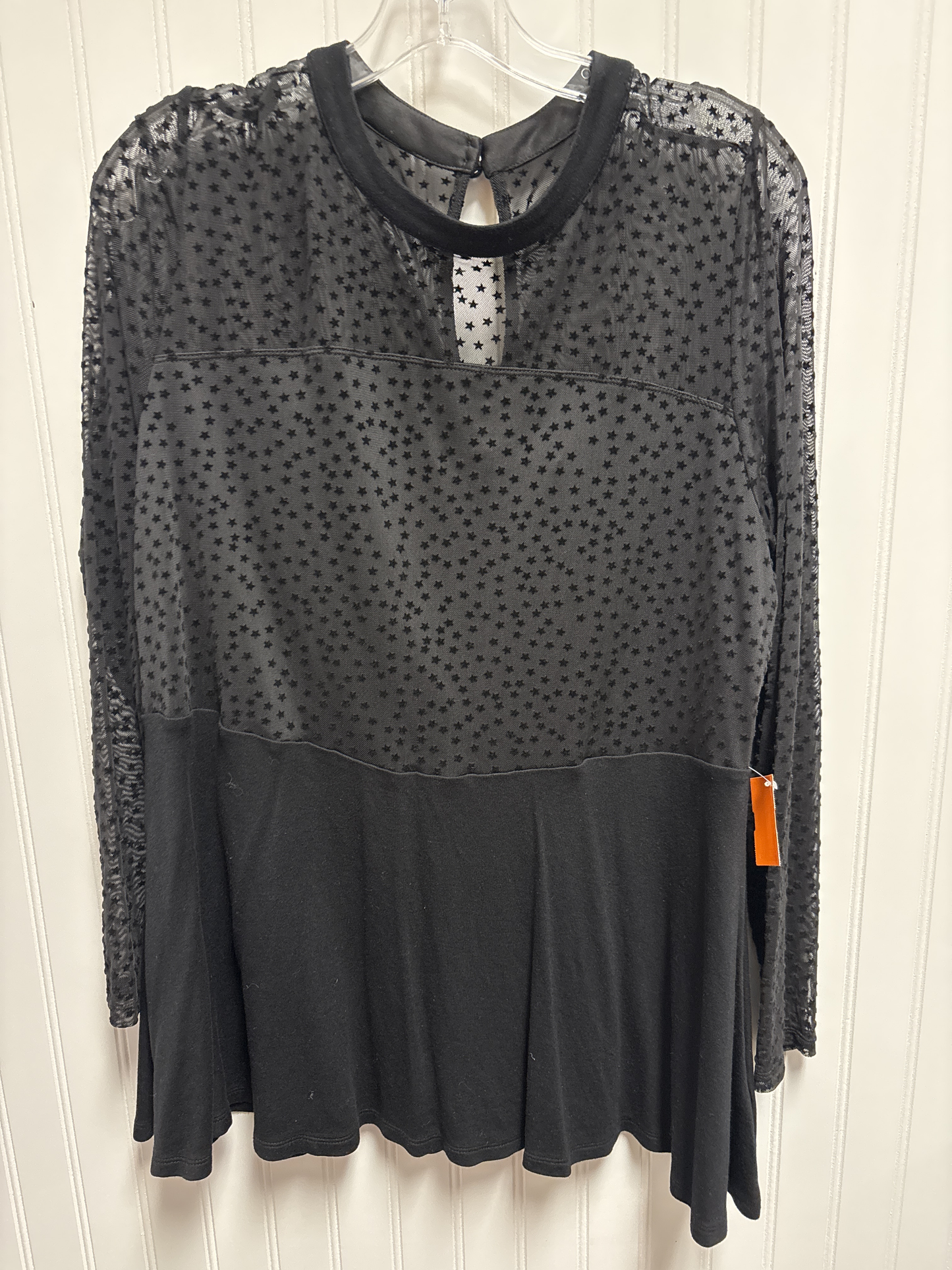 Top Long Sleeve By Torrid  Size: 2x