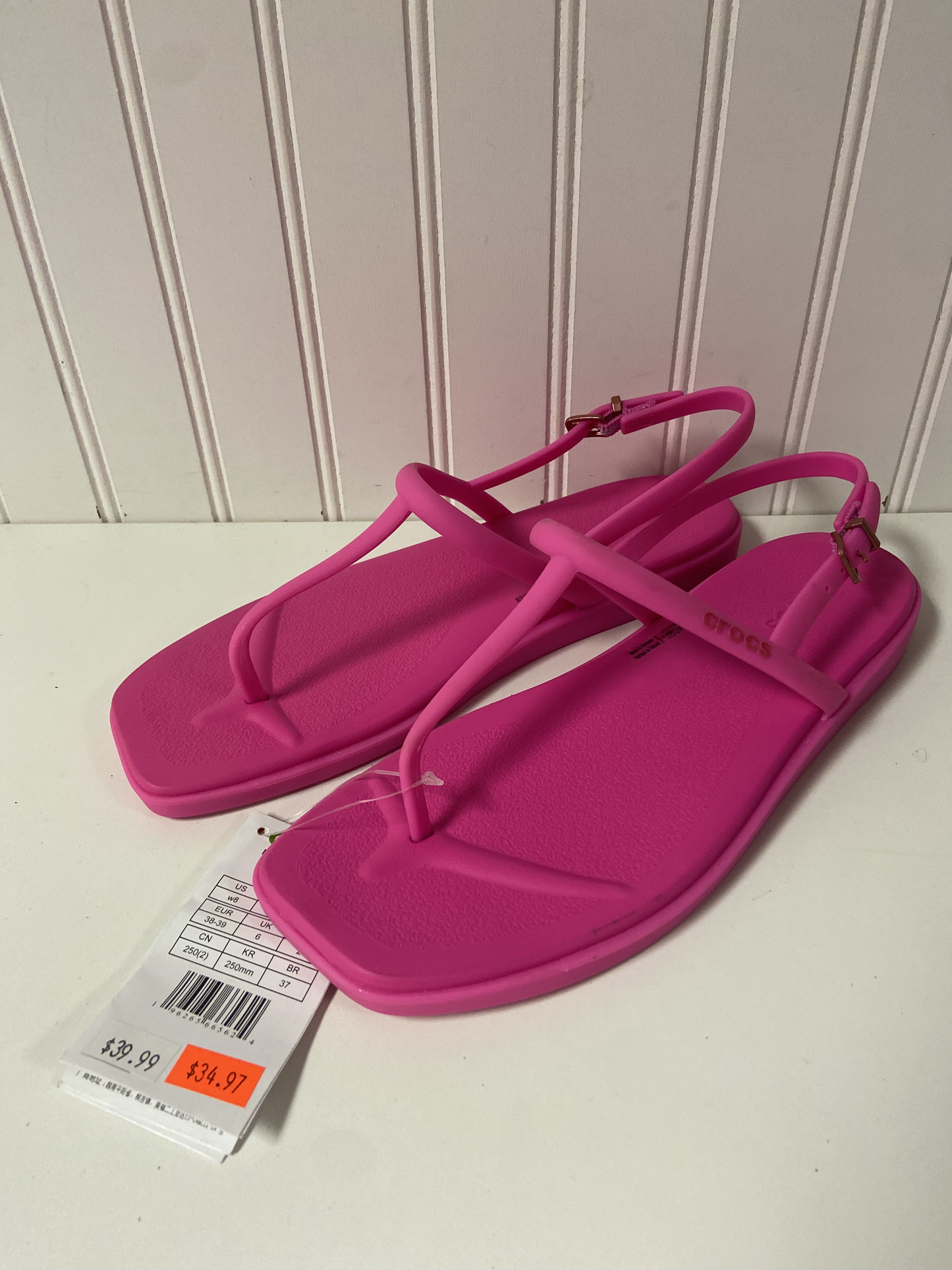 Sandals Flats By Crocs  Size: 8