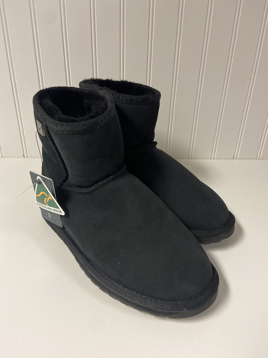 Boots Snow By Emu  Size: 7