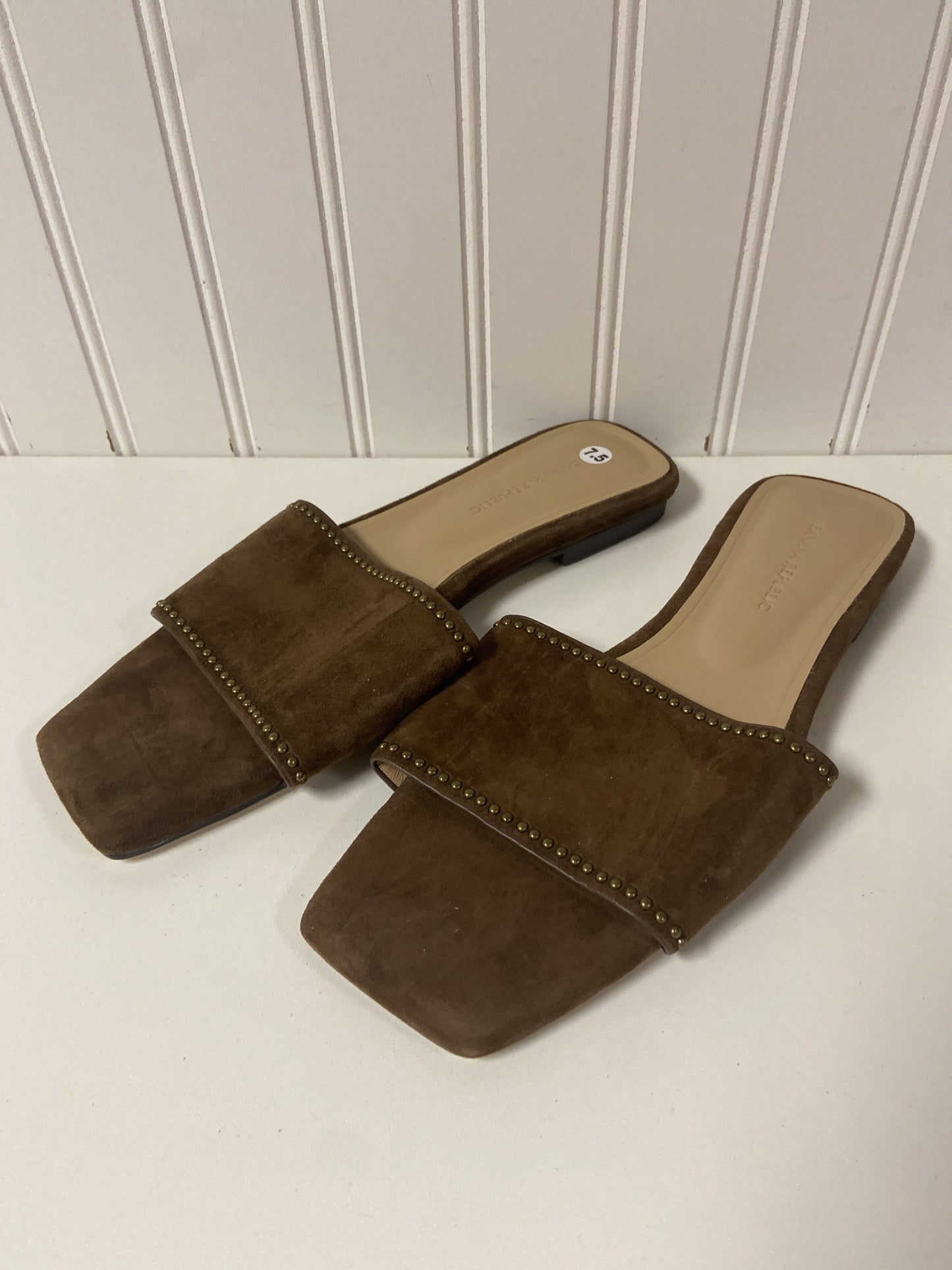 Sandals Flats By Banana Republic  Size: 7.5