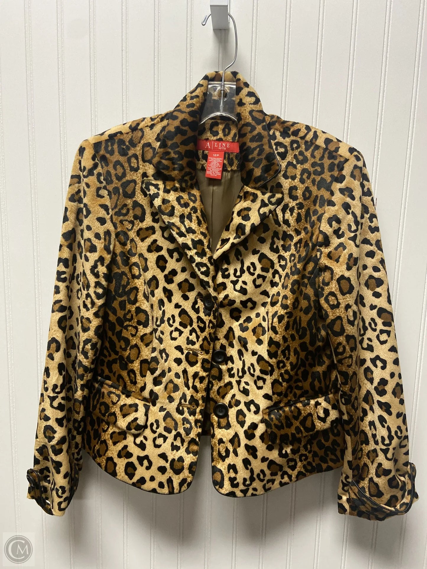 Blazer By Clothes Mentor In Animal Print, Size: Lp