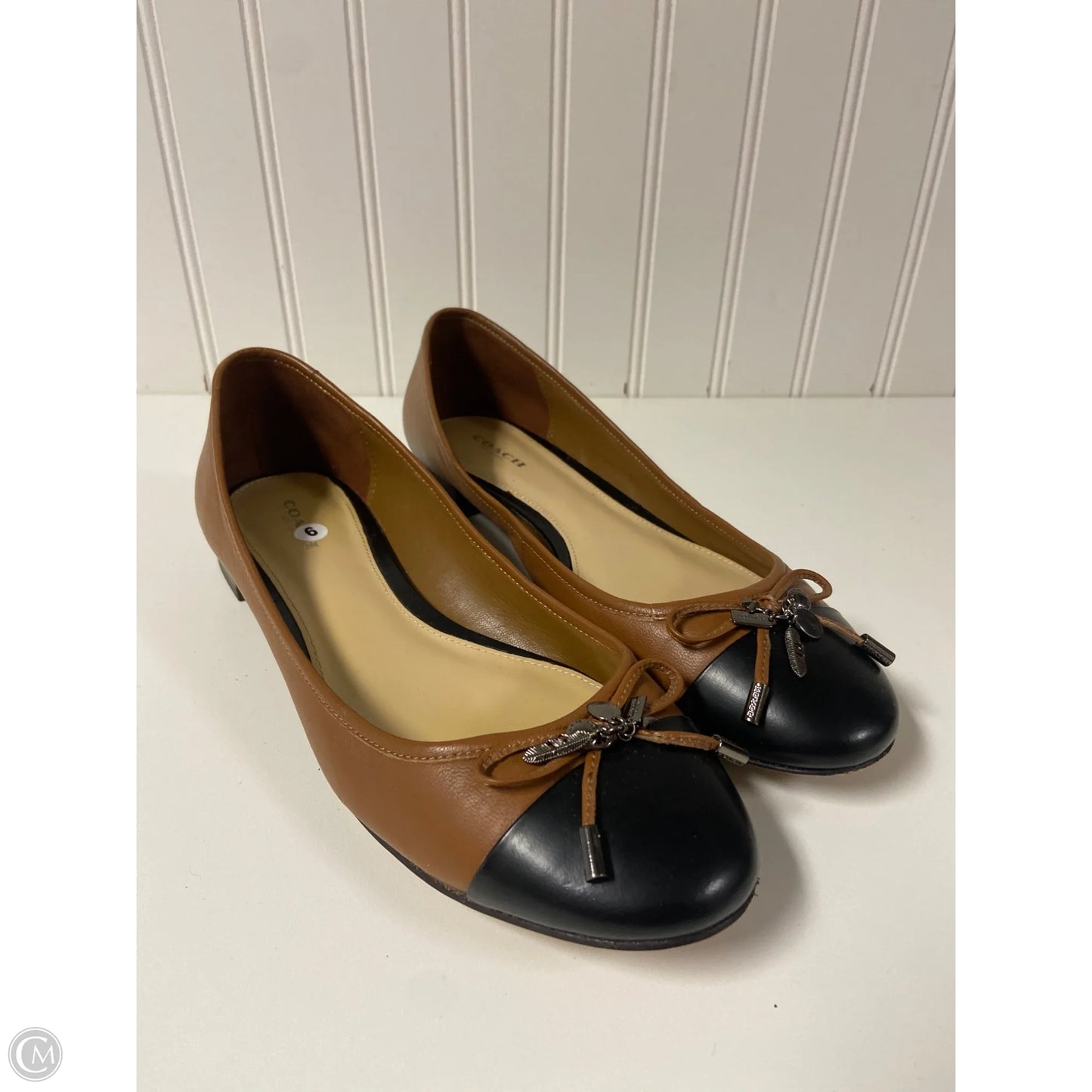 Shoes Designer By Coach In Tan, Size: 9