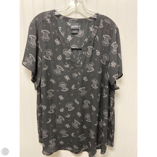 Top Short Sleeve By Torrid In Black, Size: 3x