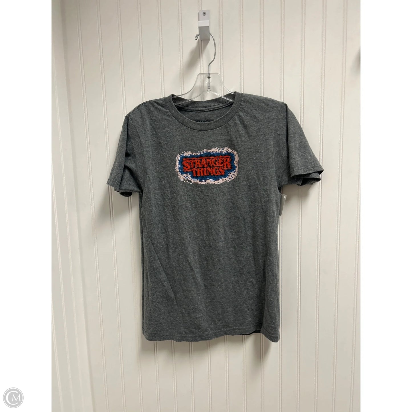 Top Short Sleeve Basic By Clothes Mentor In Grey, Size: S