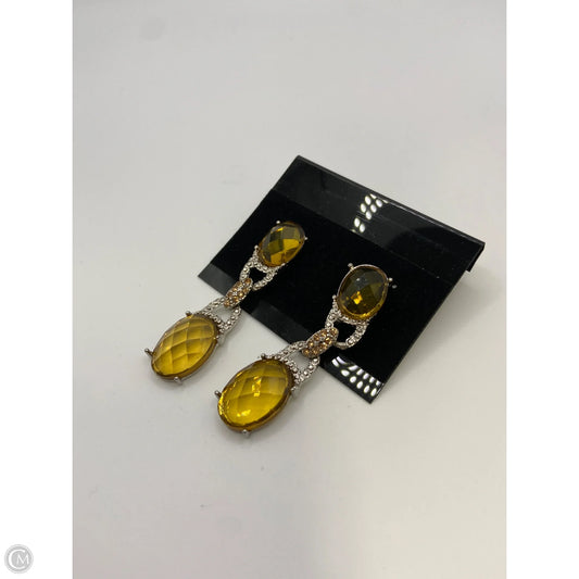 Earrings Dangle/drop By Clothes Mentor, Size: 1