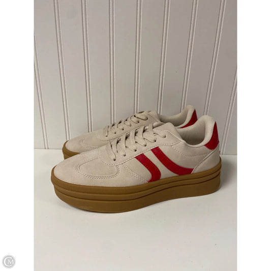 Shoes Sneakers By Clothes Mentor In Beige, Size: 9