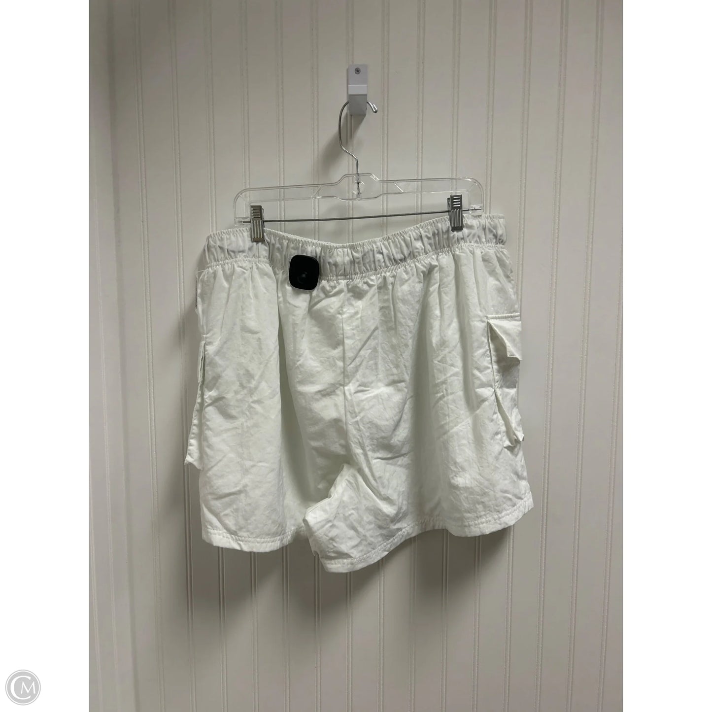 Athletic Shorts By Nike In White, Size: 2x