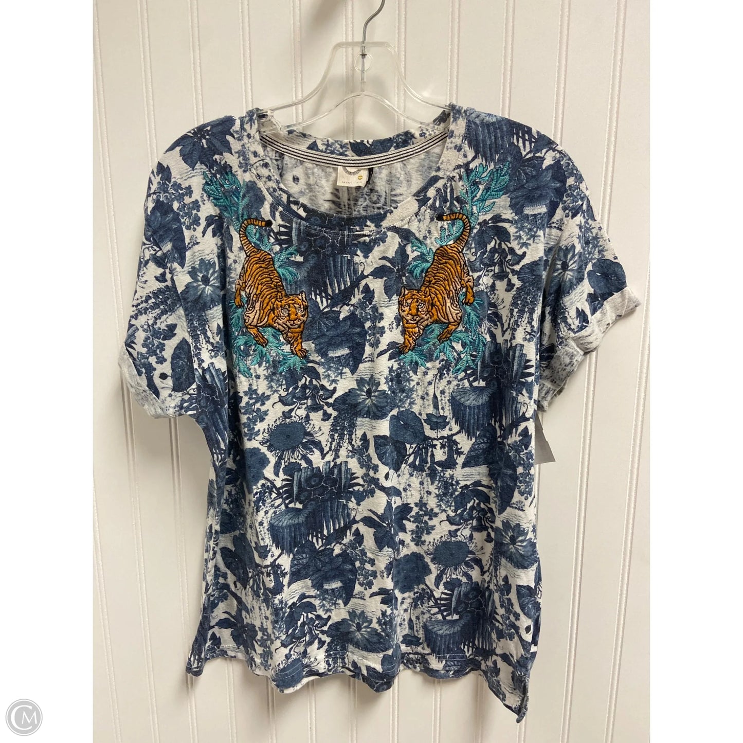 Top Short Sleeve By Anthropologie In Blue & White, Size: S