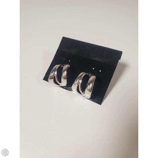 Earrings Hoop By Clothes Mentor, Size: 1