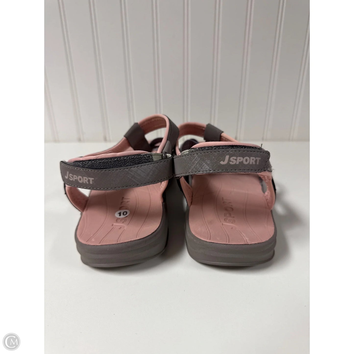 Sandals Flats By Clothes Mentor In Grey & Pink, Size: 10