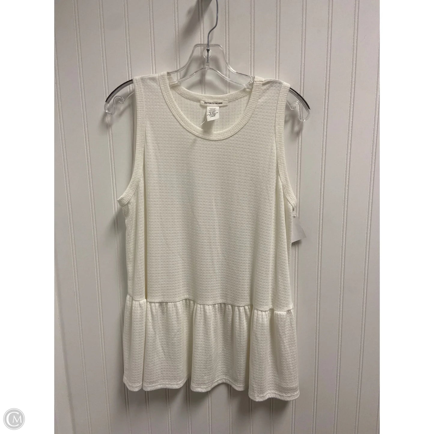 Top Sleeveless Basic By Caution To The Wind In White, Size: L
